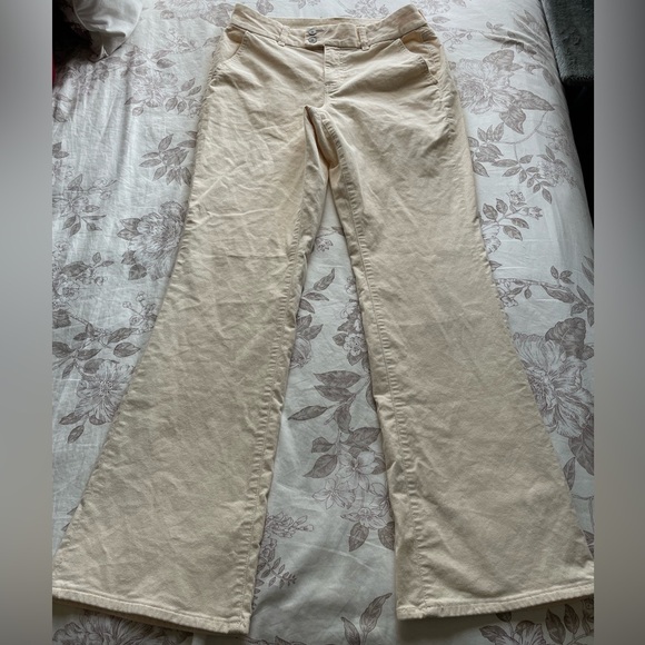 American Eagle Curvy High Rise Kick Boot Corduroy Pants Cream 10 Cottagecore - Picture 3 of 10
